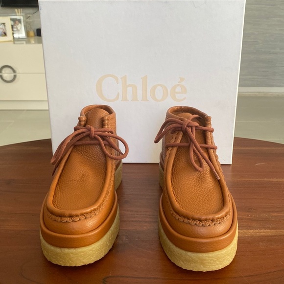 NEW‼️ Chloe Tan Jamie Ankle Boots - Picture 3 of 10